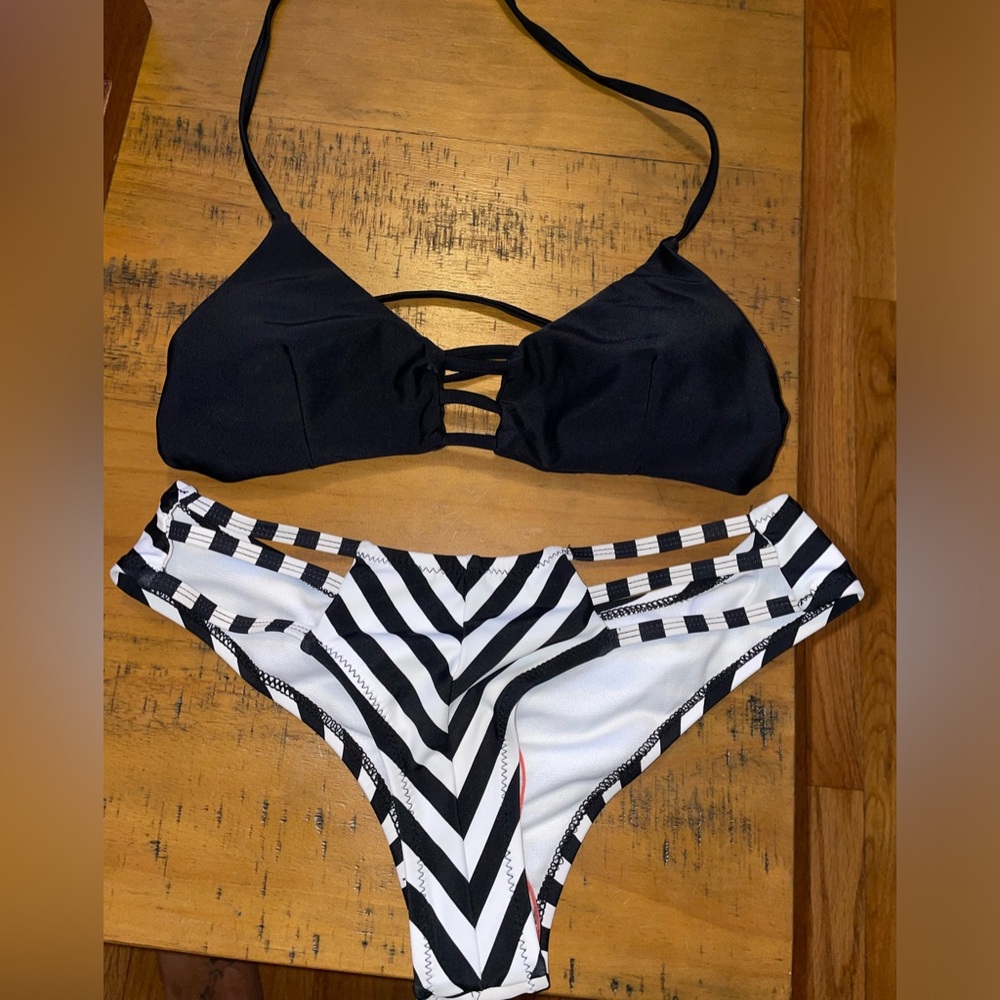Cheeky striped bathing suite